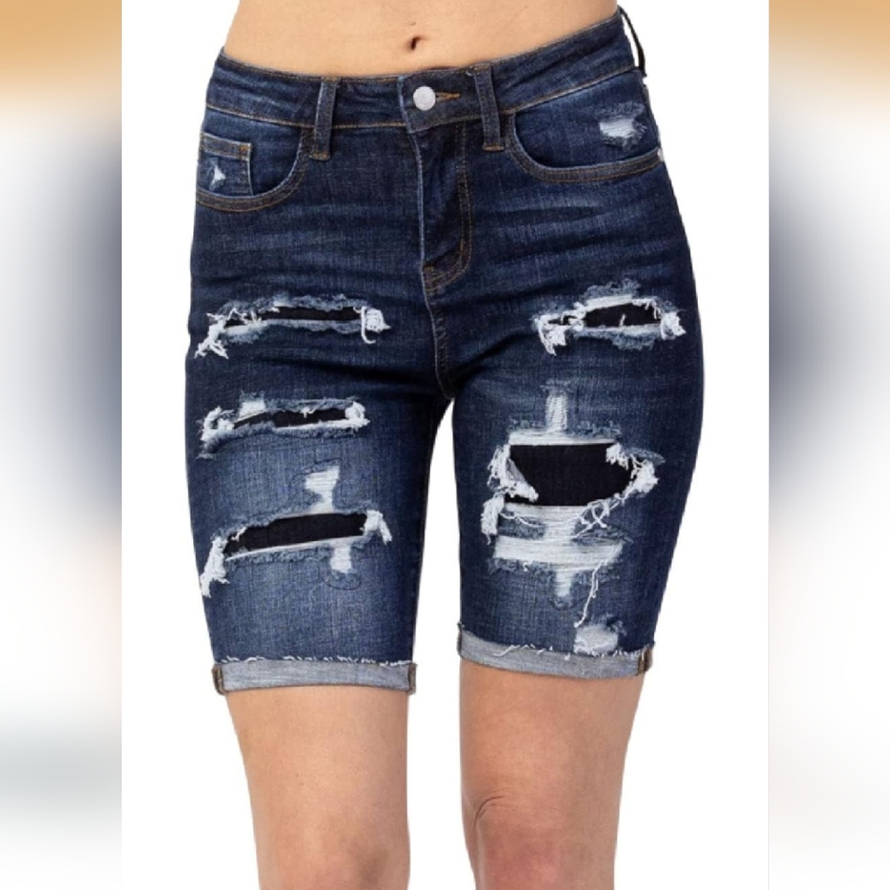 Size XL Judy Blue Patch Destroyed Bermuda Shorts!  STRETCHY JEAN SHORTS